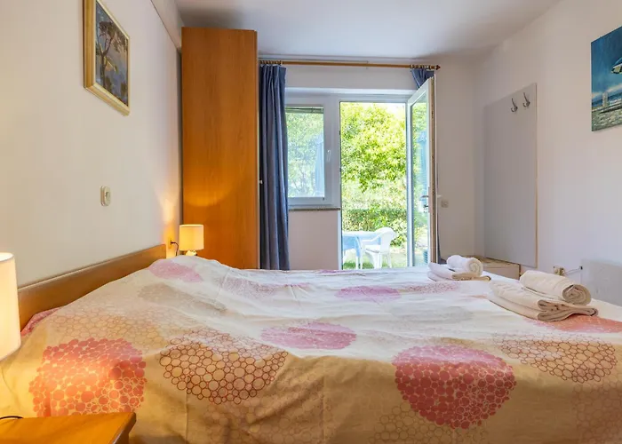 ゲストハウス Garden Chiara