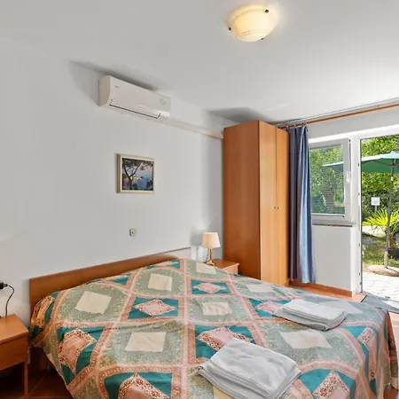 Garden Chiara Guest house *